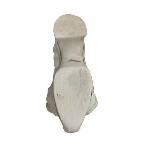 Purple Rose Shoe ceramic Figurine Hand Made TET China Clay Green Leaf Vintage - Picture 10 of 11